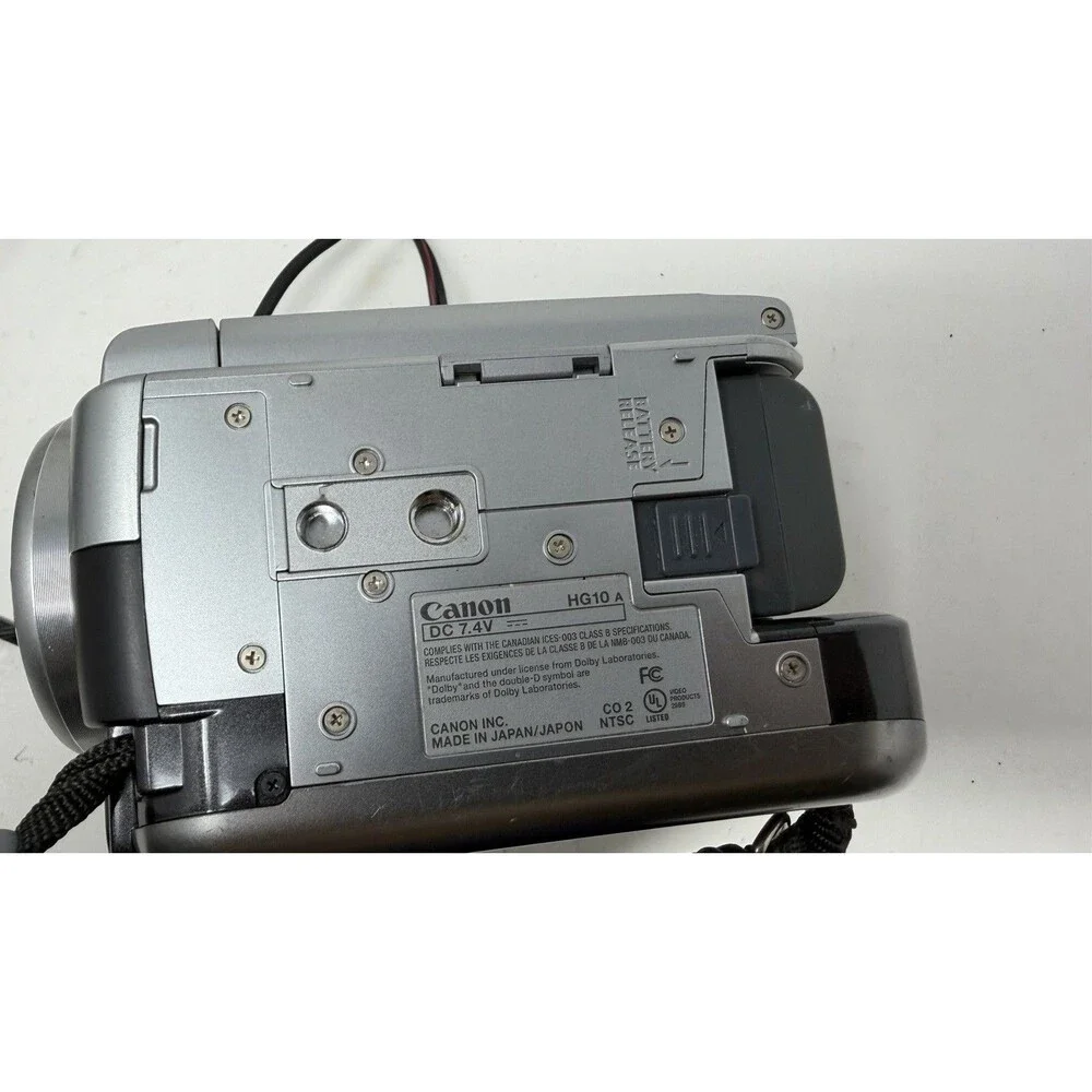 Canon Vixia HG10 High Def Camcorder (Silver) 40GB Hard Drive